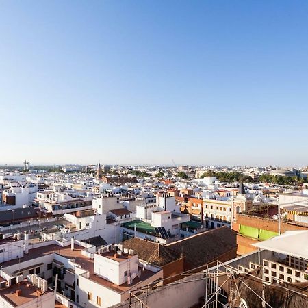 Ferienwohnung Atico Resitur Triana Sevilla Exterior foto