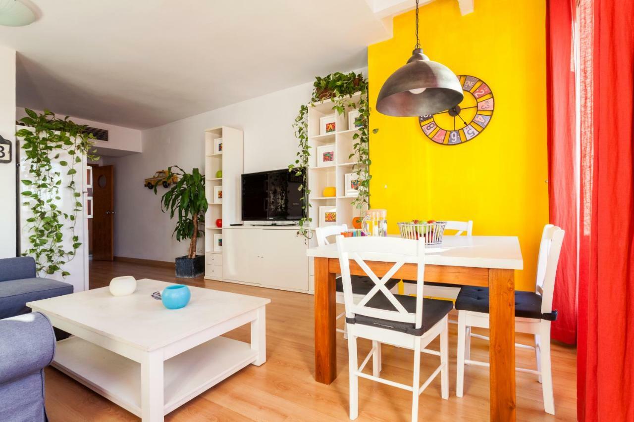 Ferienwohnung Atico Resitur Triana Sevilla Exterior foto